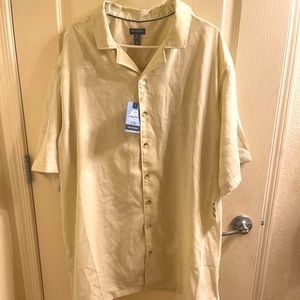 Off White Men’s Button Down/Guayabera